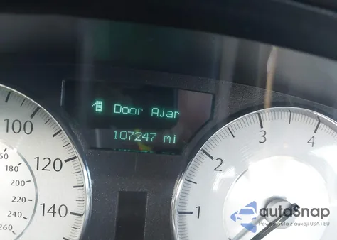 2008 Chrysler 300C Hemi z USA, uszkodzony, nr VIN 2C3KA63H08H187066